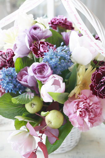 birthdayflowerbasket.jpg