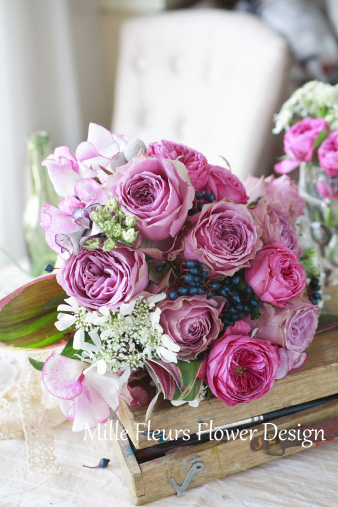 bluemillefeuillebouquet.jpg