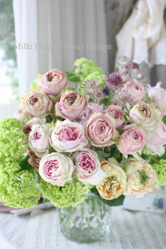 bridalpianoandlacepink.jpg