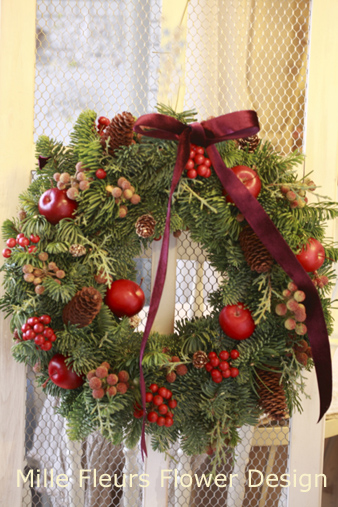 christmaswreathlesson2.jpg