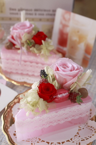 flowercakepreserved2.jpg