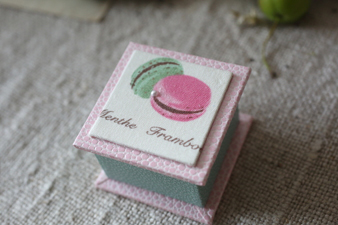 macaron3.jpg