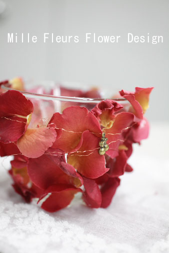 rosepetal1.jpg